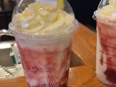 -星巴克(重庆新世纪凯瑞商都店)