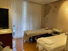 -五月艾·艾灸养生馆(静安店)