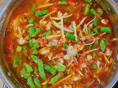 美团签丝蛙-二钳洞庭虾蟹·江湖菜(成都鹭岛店)