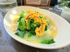 -吕氏焗小鲜•花园餐厅(八大关店)