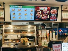 -德克士(场中路店)