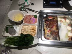 -海底捞火锅(银泰中心店)