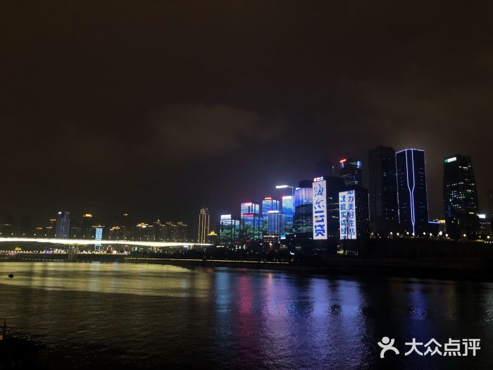 八一好吃街·高品美食广场图片