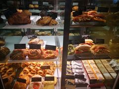 -星巴克(香港国际机场44号闸店)