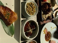 -穹六人间 people 6(岳阳路店)