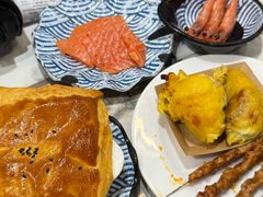 -金马门国际美食百汇(珞喻路店)
