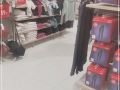 -优衣库(石家庄裕华万达广场店)