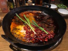 -周幺妹重庆老火锅(银泰城总店)