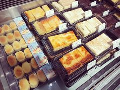 慕斯白玉卷-欧式面包坊(青岛万象城店)