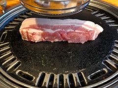 厚切五花肉-唯成•韩国炭火烤肉 유성고기