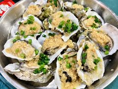 蒜蓉蒸生蚝-石岐乳鸽村(南海第三分店)