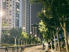 -龙美术馆西岸馆-停车场