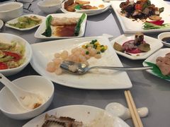 -御花园·粤菜·海鲜火锅(中山公园店)