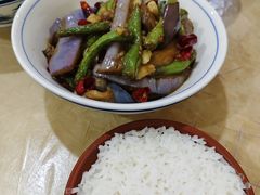 -老游独一佳湘菜馆(高新四路店)
