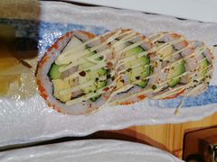 牛油果寿司-渔家概念料理(央央春天店)