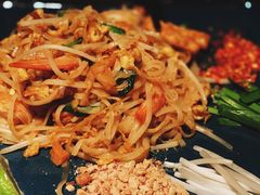 泰式炒金边粉-食肆&Fourteen(武林夜市店)