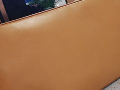 -莱靓奢侈品洗护改衣店(新世界百货崇文店)