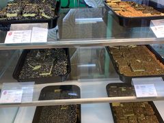 -上海哈尔滨食品厂(合生汇店)
