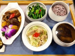 点击看大图 -安雅国际月子会所(拱北森宇富通店)