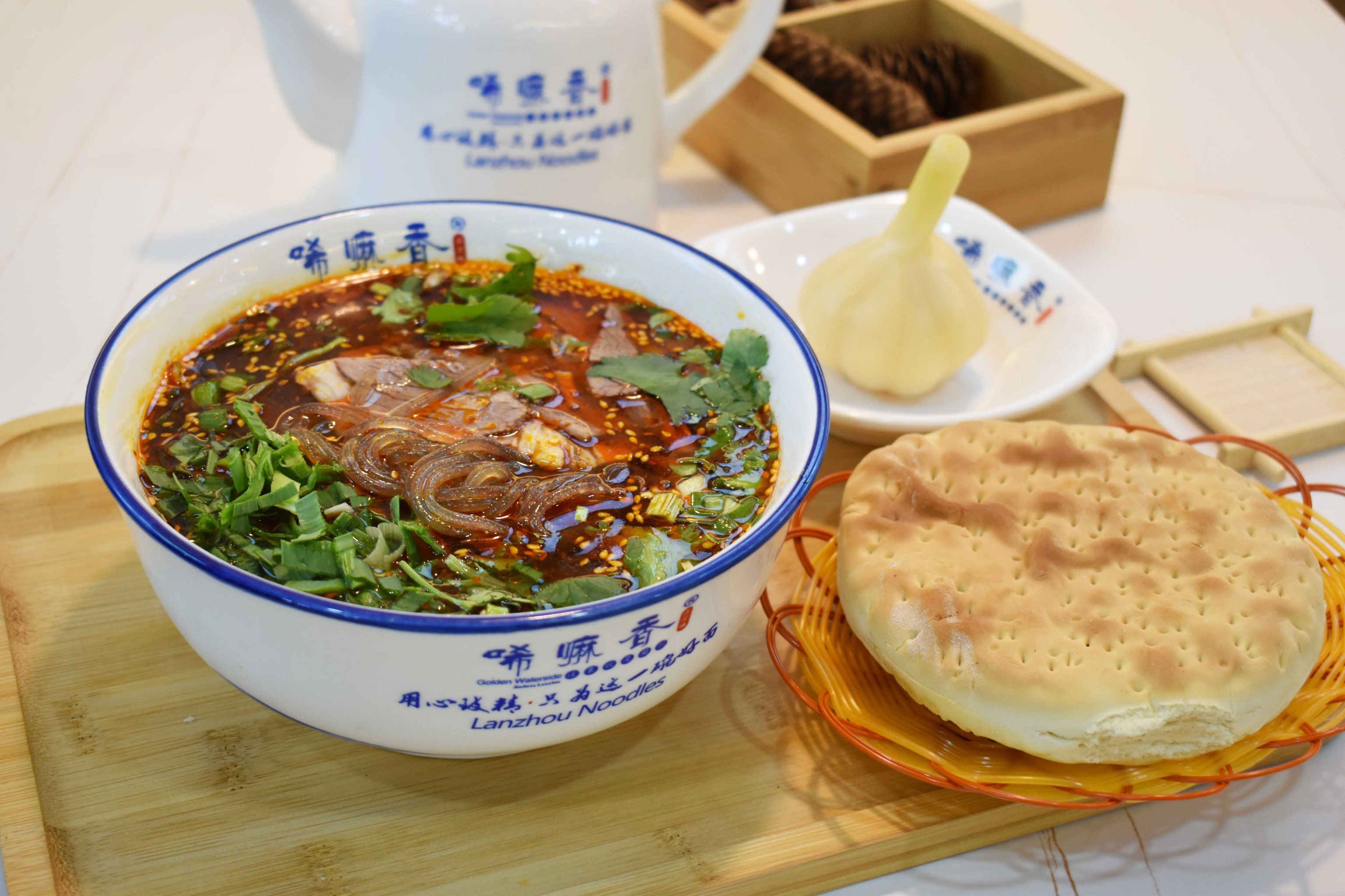 唏嘛香牛肉泡馍