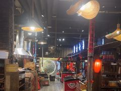 -破瓦寒窑·地摊烤羊排