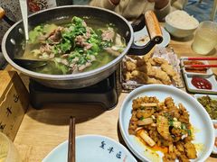 -全牛匠·乐山跷脚牛肉(新中关店)
