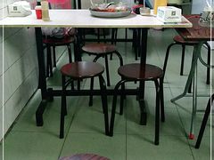 -玲玲饮食店