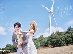 -爱我旅拍婚纱摄影(大理店)