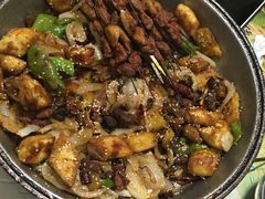 -老钟家烤羊排·敦伊阁清真餐厅胡羊焖饼