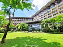 -深圳隐秀山居酒店