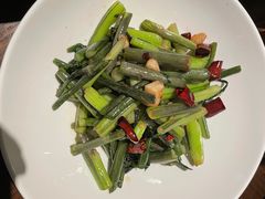 红菜苔-隐厨·中国菜馆(三里屯T+MALL店)