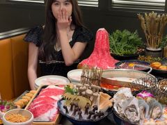 -牛牛和牛海鲜粥底火锅(长虹国际城店)