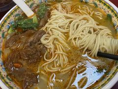 半筋半肉面-金杨拉面王小吃面馆·牛三宝面·红烧牛肉粉
