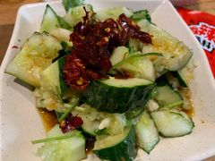 凉拌青瓜-木屋烧烤(岗顶二店)