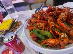 -海盗船. 龙虾烧烤. 酒馆