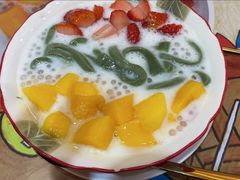 士多啤梨芒果绿茶拉面-甜心妈妈·榴莲星级糖水(北京路总店)