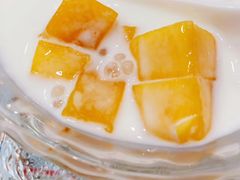 -广信牛奶甜品世家(台东店)