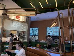 -潮界(LU·ONE凯德晶萃广场店)