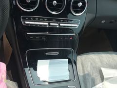 -天津波士信达奔驰4S店(卫津南路店)