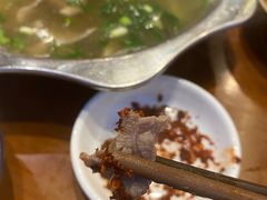 -谢老五跷脚牛肉·非遗传承店