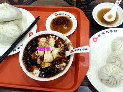 合影-庆丰包子铺(大慧寺22号平房店)