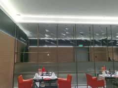 -红鼎豆捞·非遗鲍皇汤火锅(宝丰路店)