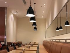 -亚龙湾希尔顿自助餐厅·海鲜·烧烤·沙滩BBQ·现场乐队