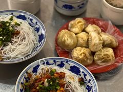 -高师傅特色米粉汤包(建设路店)