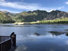 -百里峡七彩艺术小镇