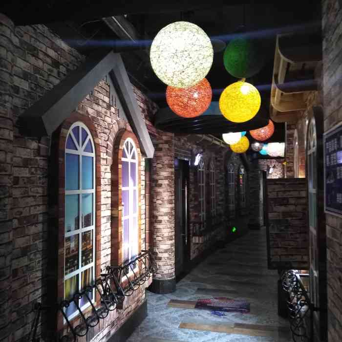 美乐迪爱秀ktv(丽景门店)-"非常好,环境好声音好服务小姐姐好漂亮说话