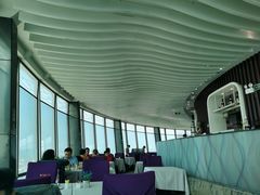 -亚洲国际大酒店·云顶阁旋转自助餐厅