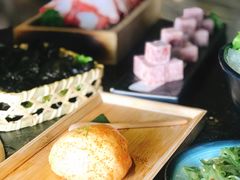 -湊湊火锅·茶憩(新中关购物中心店)
