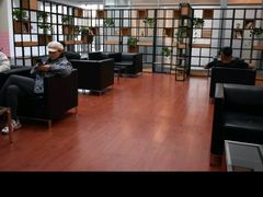 -利星行滨州汽车销售服务有限公司奔驰4S店