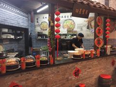 -客家大院·非遗赣南客家菜(郁孤台店)
